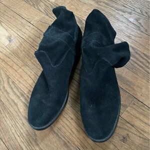 Barneys Coop black suede slouchy boots size 40
